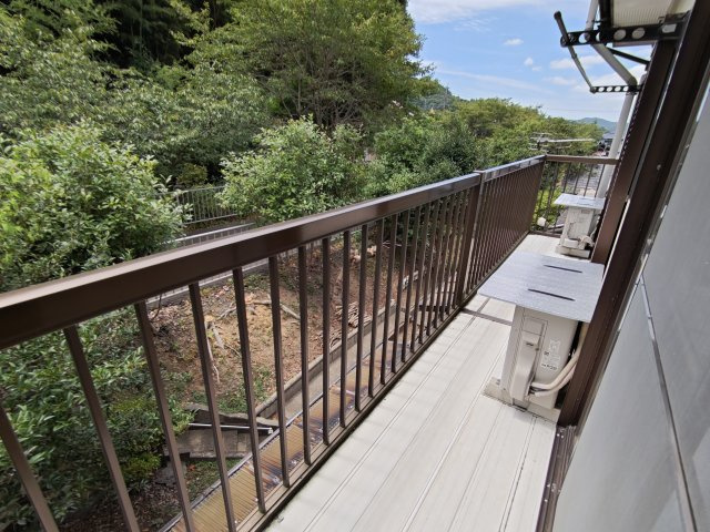 【吉井町橋川内】ゆとりの43坪！家族みんなで伸びやかに暮らす広々一戸建てのバルコニー