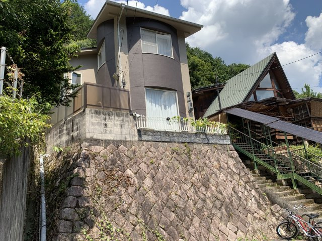 京都市左京区岩倉幡枝町　中古一戸建の外観