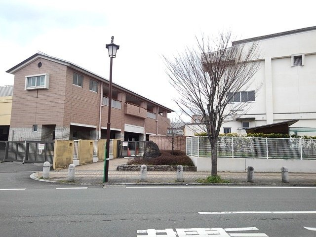グレイシャス山下の周辺|中広川小学校まで600m