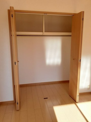 プリムラ　Ｃの収納|大きなものも収納できそうです