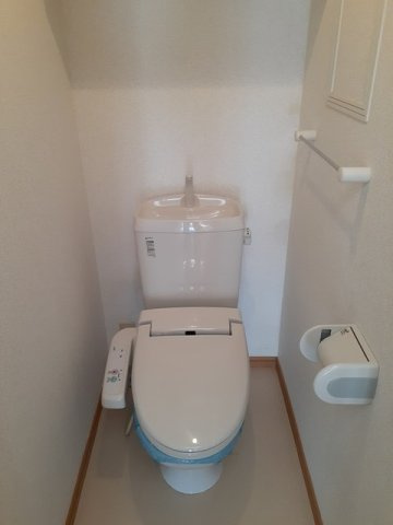 プリムラ　Ｃのトイレ|ゆったりとした空間のトイレです