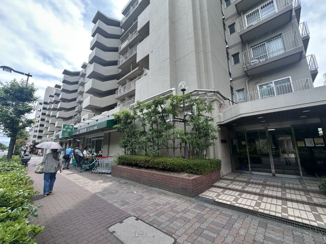 エバーグリーン長居１号棟④号室の外観