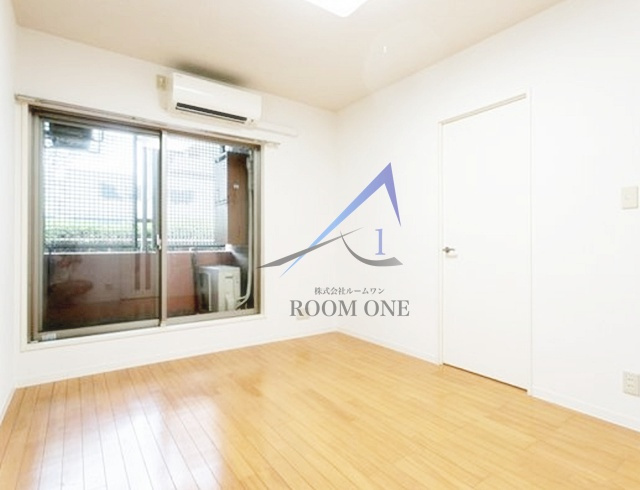 パレ・ホームズ大岡山の居間・リビング|洋室のお部屋です。