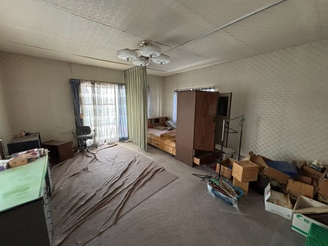 鹿沼市上野町　中古戸建の洋室