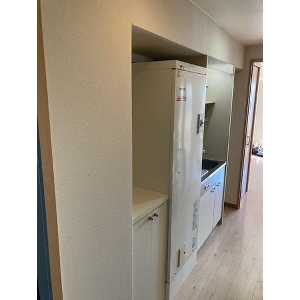 シャルル上新庄のキッチン