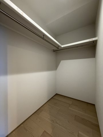 新宿アイランドの収納|ウォークインクローゼット