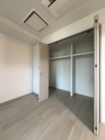 新宿アイランドの収納|クローゼット