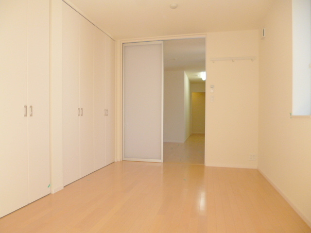 カーサフェリーチェの寝室|★キレイなフローリングのお部屋です★