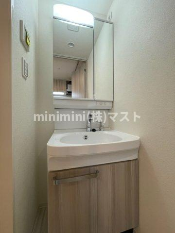 プレサンス東小橋エレディータの洗面所