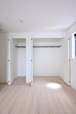 【収納】 | 大泉町寄木戸第18　アーネストワン　全5棟 | 各居室に収納スペースをたっぷりご用意しております♪