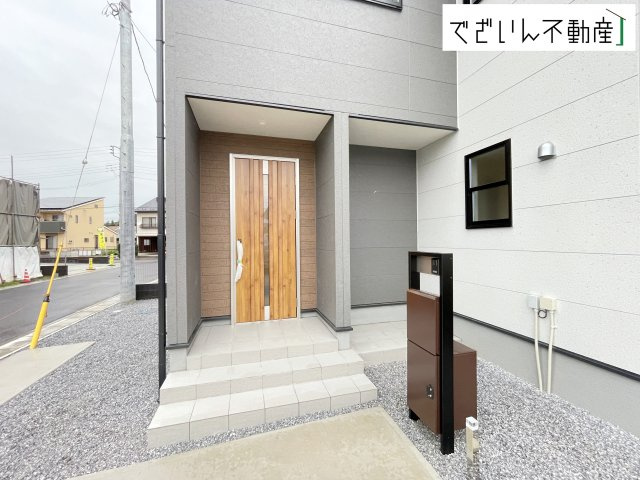 【玄関】 | Livele Garden.S第2 加須市花崎　新築住宅 | ≪3号棟≫
現地(2026年9月撮影)