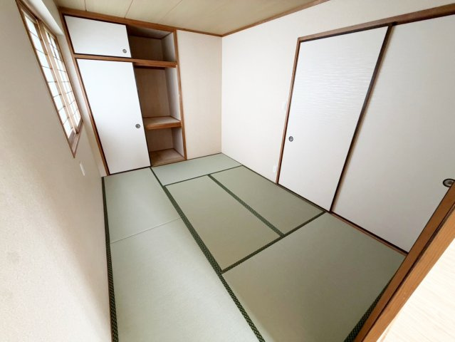 グリーンヒルズ西泉丘の和室