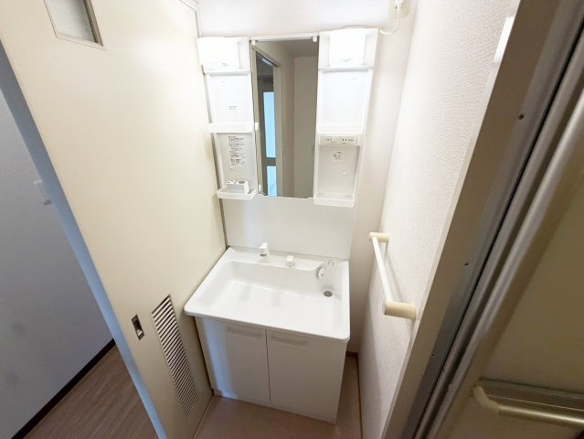 グリーンヒルズ西泉丘の洗面所