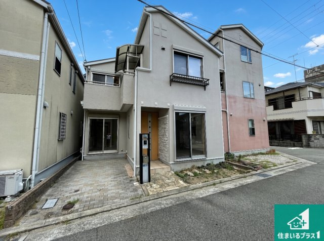 尼崎市稲葉荘　中古一戸建ての外観|現地外観写真、子育てがしやすい住環境！
