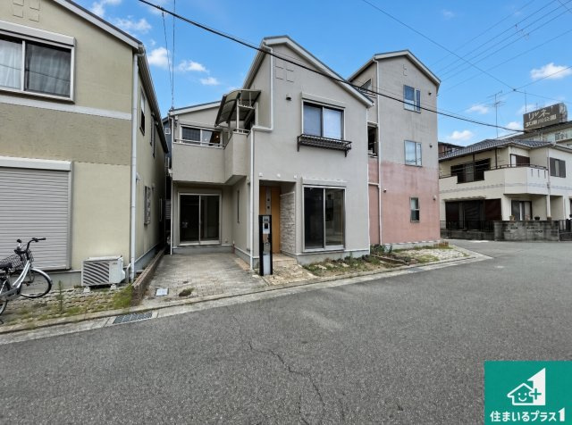 尼崎市稲葉荘　中古一戸建ての外観|現地外観写真、子育てがしやすい住環境！
