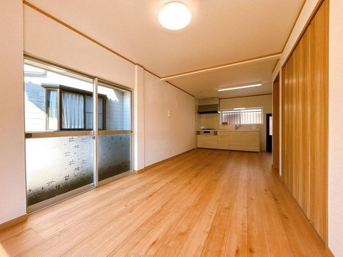 大塚町宮田　中古戸建の居間・リビング