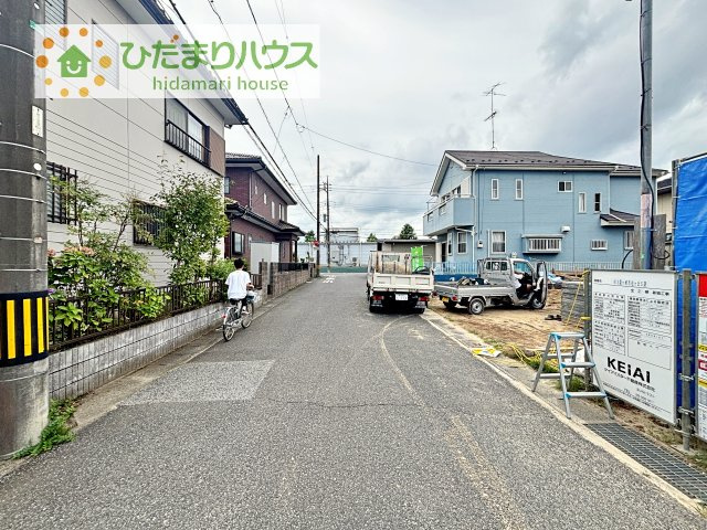 【前面道路含む現地写真】 | 龍ケ崎市松ケ丘5期　新築戸建　2号棟 | 8/17撮影