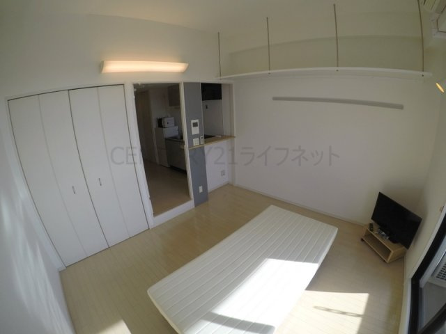 【寝室】 | ドライバウム江坂