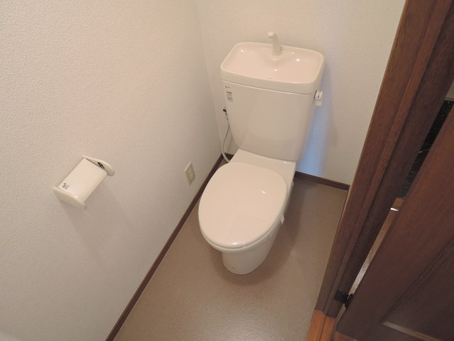 SUNハイム城南のトイレ