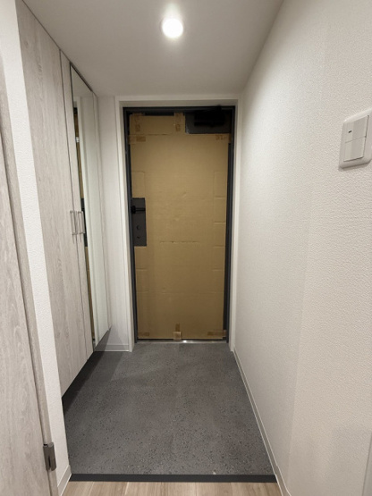 【玄関】 | フォレスタ岡山医大前　