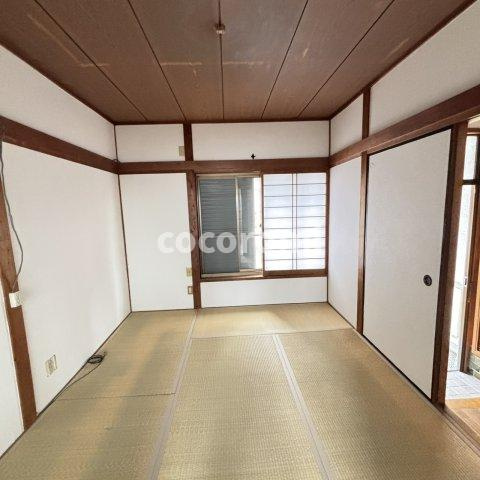 甲斐田東町貸家の内装