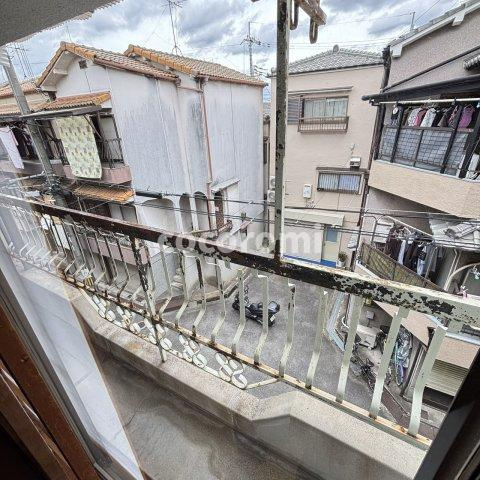 甲斐田東町貸家のバルコニー