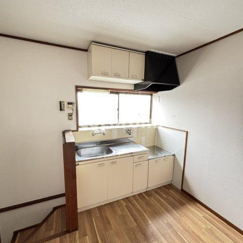 甲斐田東町貸家のキッチン