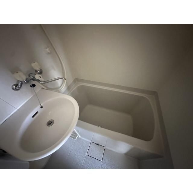 海老澤マンションの浴室