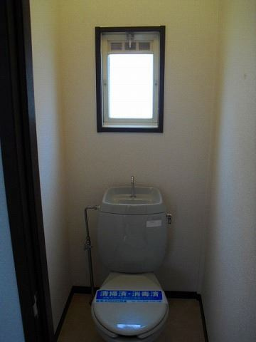 マロンハイツのトイレ|シンプルで使いやすいトイレです