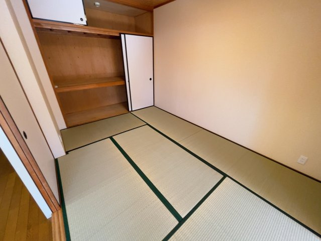 サンコート有松の和室