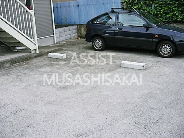 アート・イン小金井の駐車場