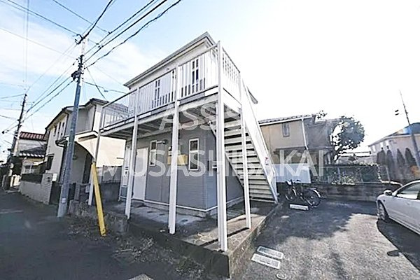 アート・イン小金井のエントランス