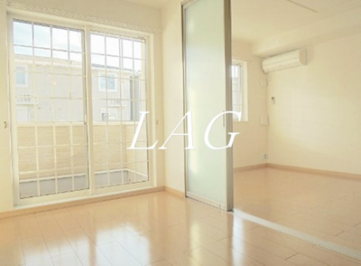 【居間・リビング】 | カリーノⅡ | 洋室のお部屋です。