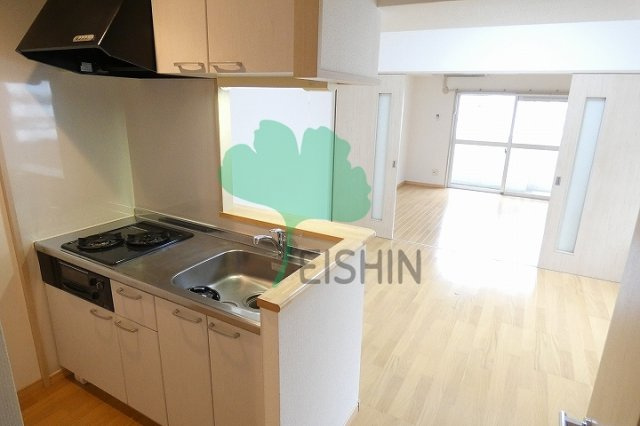 リファレンス東公園の居間・リビング|寝室です。
