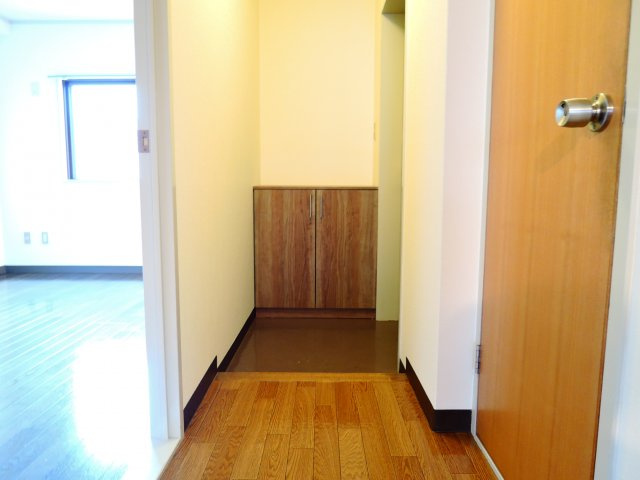 高槻市八幡町の賃貸マンション