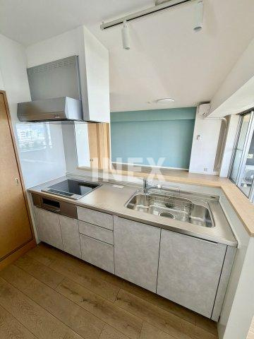 横浜市磯子区森１丁目の賃貸マンションのキッチン