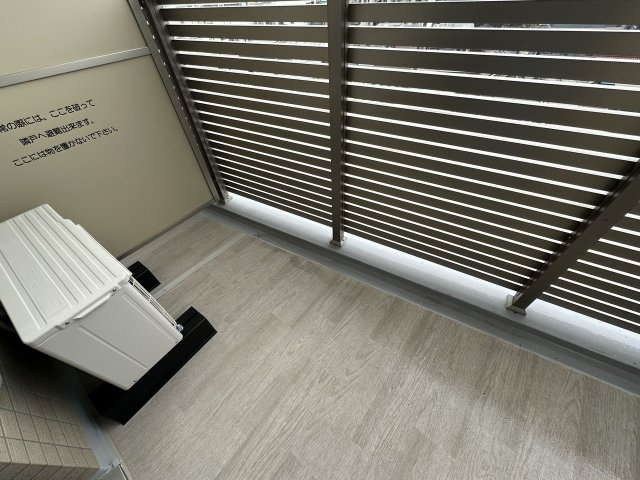 コンシェリア東京 ＜ＨＩＧＡＳＨＩＪＵＪＯ ＲＥＳＩＤＥＮＣＥ＞のバルコニー|開放的で明るい空間を演出してくれるバルコニーです