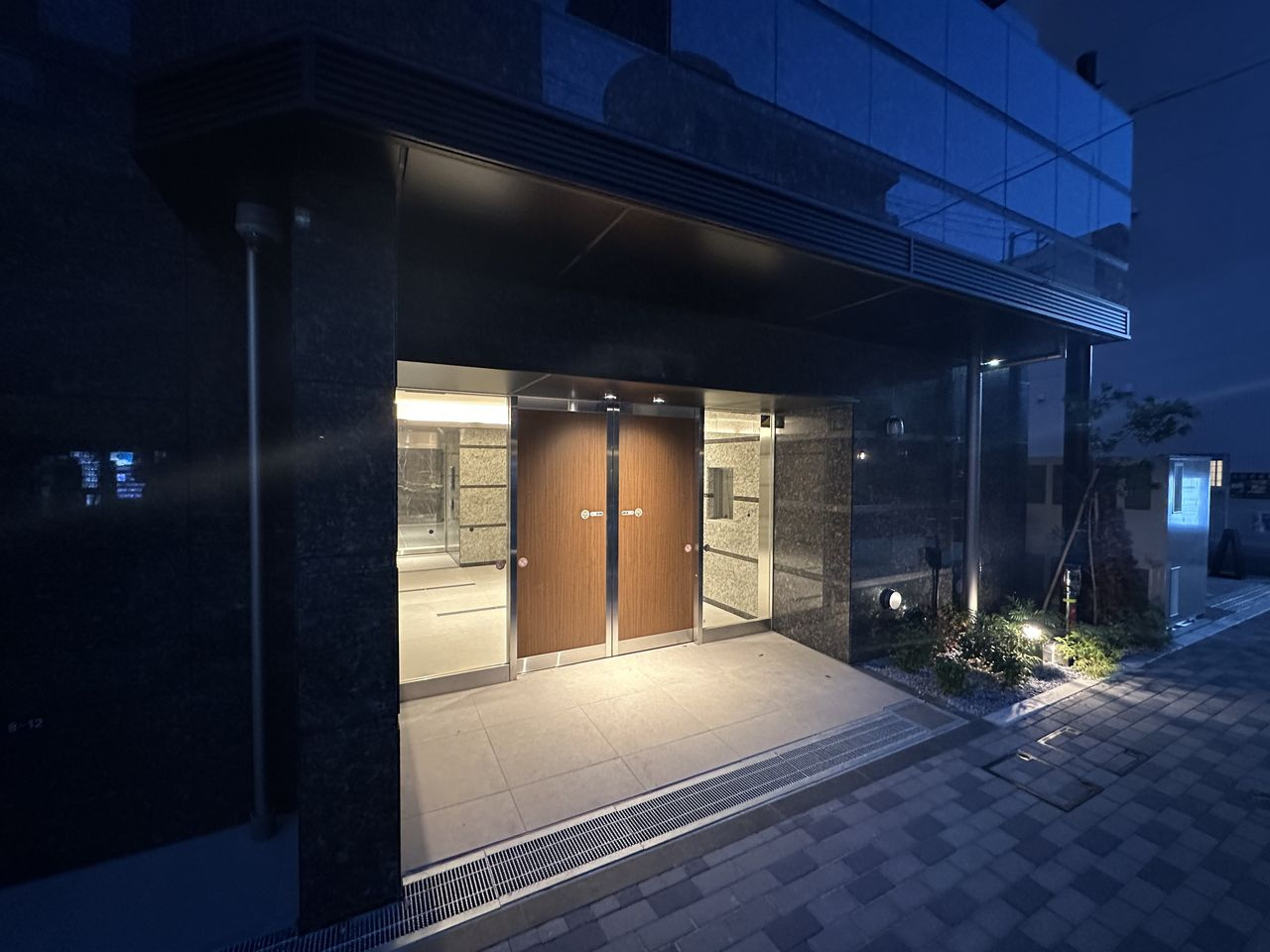 コンシェリア東京 ＜ＨＩＧＡＳＨＩＪＵＪＯ ＲＥＳＩＤＥＮＣＥ＞のエントランス|エントランスです