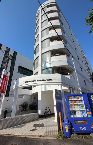 ＴＨＥ ＲＥＳＩＤＥＮＣＥ ＫＡＮＡＹＡＭＡ ＳＯＵＴＨの外観