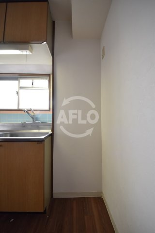 メロディーハイム九条（九条東小学校）のその他|メロディーハイム九条　冷蔵庫置き場