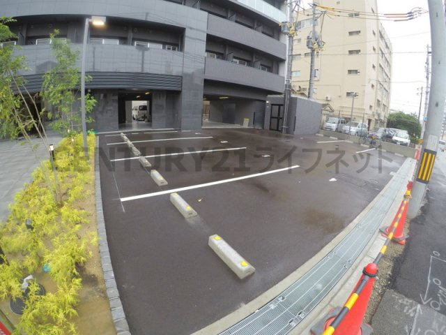【駐車場】 | スワンズシティ新大阪ヴィーヴォ