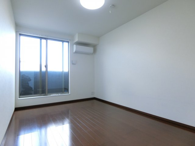CASACALMAの内装