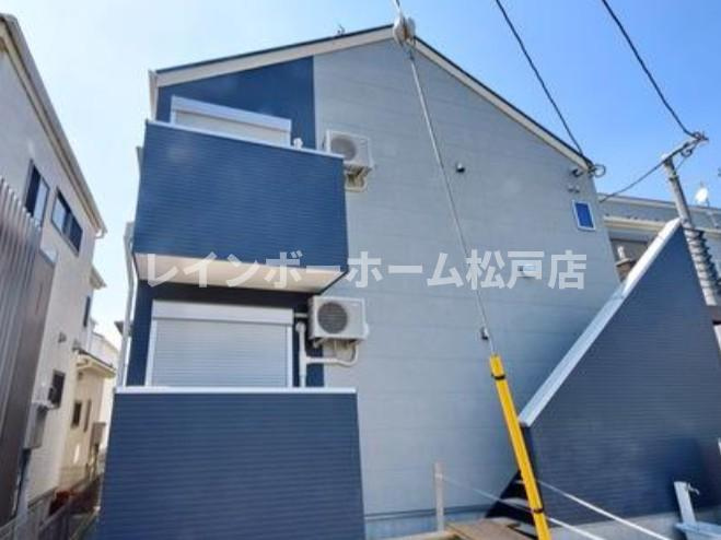 ベイシティ松戸小山Ⅰ【仲介手数料：50％OFF】対象物件！の外観|おしゃれな外観です