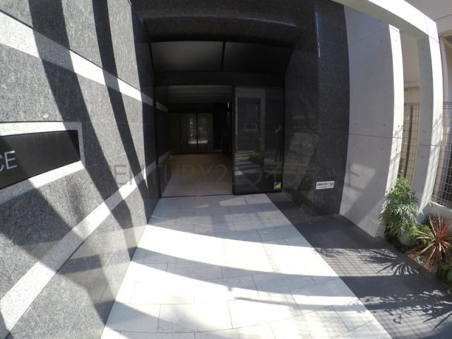 【エントランス】 | アスール江坂