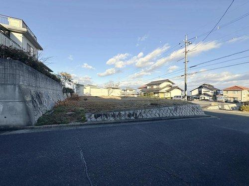 廿日市市阿品4丁目の外観|スーパー、コンビニ、小学校、ドラッグストアなど徒歩15分以内に全てそろっているため生活もとても便利です☆
