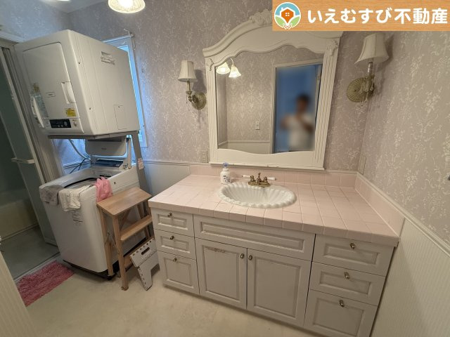 熊谷市新堀　中古戸建の独立洗面台