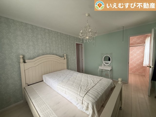 熊谷市新堀　中古戸建の寝室