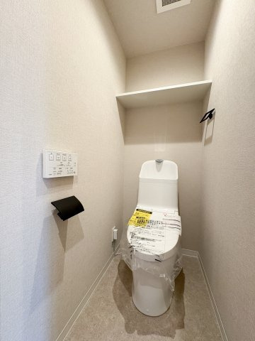 フラッツ北千住のトイレ|フラッツ北千住：ウォシュレット機能付きトイレです！