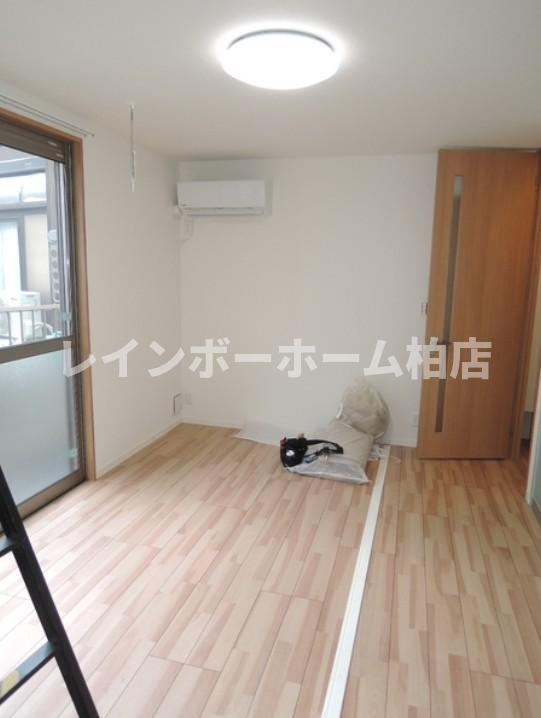 仲介手数料50％半額キャンペーン物件の居間・リビング|ゆったり過ごせる居間です