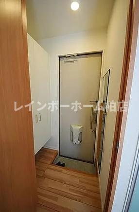 仲介手数料50％半額キャンペーン物件の玄関|シューズボックスがあります